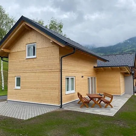 Felsenfest Holiday home Kotschach-Mauthen
